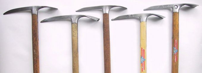5250円 □ピッケル スチュバイ(STUBAI)/ウッドシャフト/登山道具